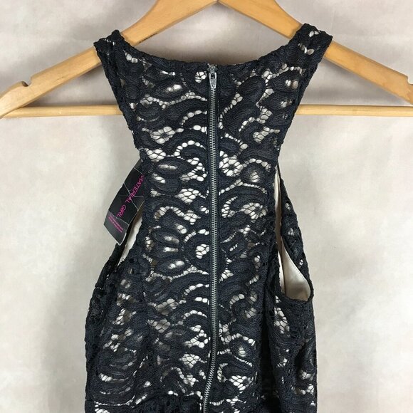 Material Girl Black/Tan Peplum Lace Bodycon Dress NWT XS - Picture 5 of 7